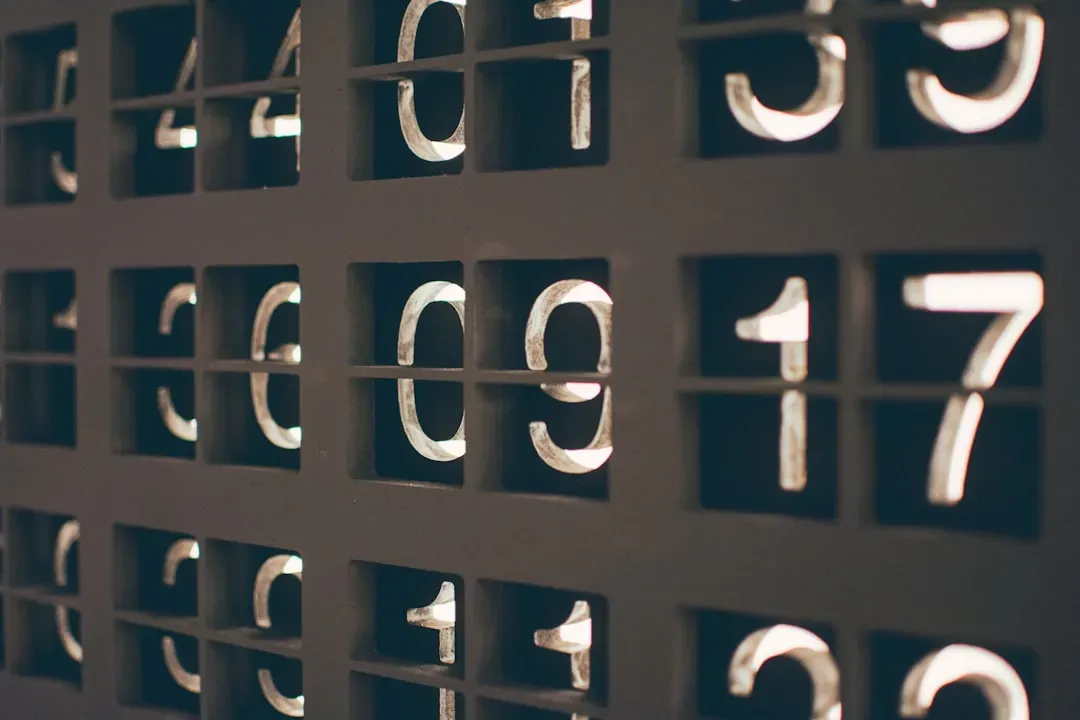 Always Group Things in Odd Numbers (Image Credits: Unsplash)