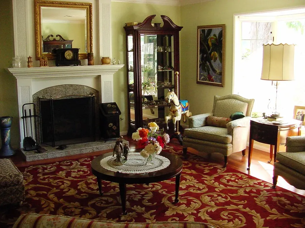 Selling a Well-Lived Home Requires a Different Kind of Marketing (Vegan Feast Catering, Flickr, CC BY 2.0)