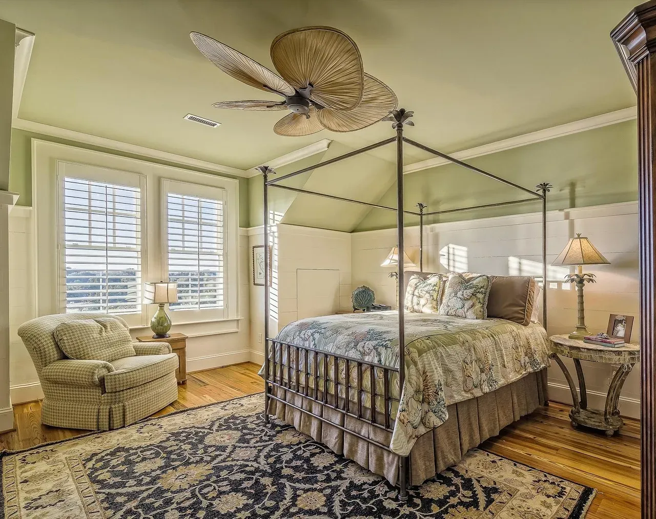 Letting natural light set the tone (Image Credits: Pixabay)