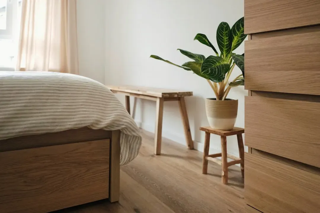 Incorporate wood tones through furniture and accents (Image Credits: Unsplash)