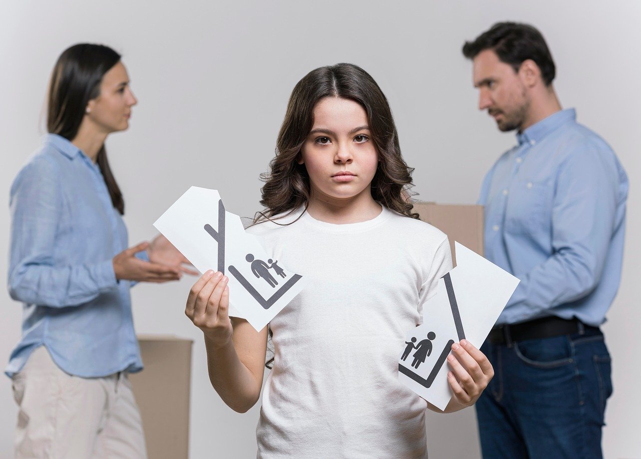 Boundary Violations That Destroy Trust (image credits: pixabay)
