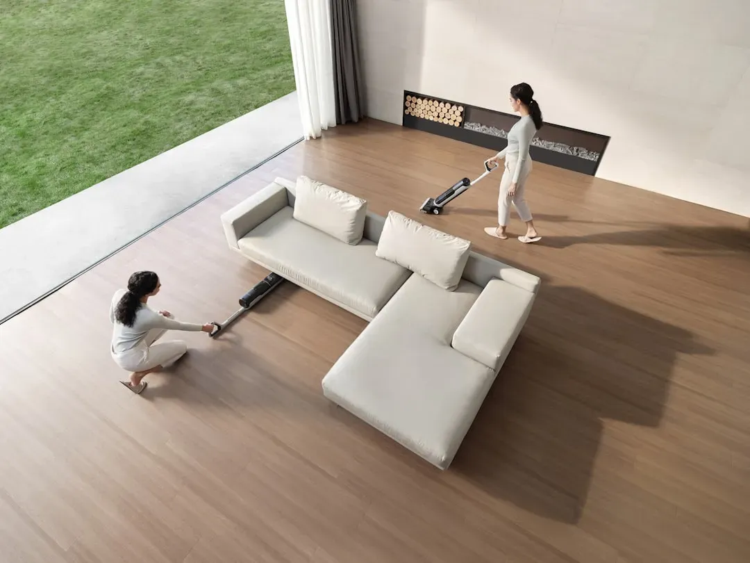 3. Hardwood Floors (Image Credits: Unsplash)