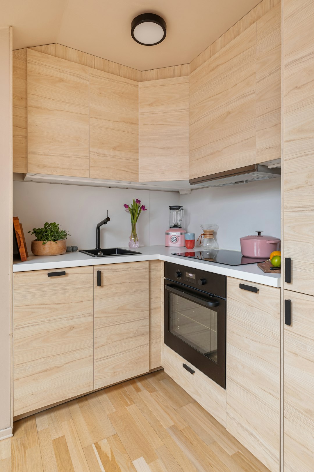 The Death of the Traditional Kitchen Island (Image Credits: Unsplash)
