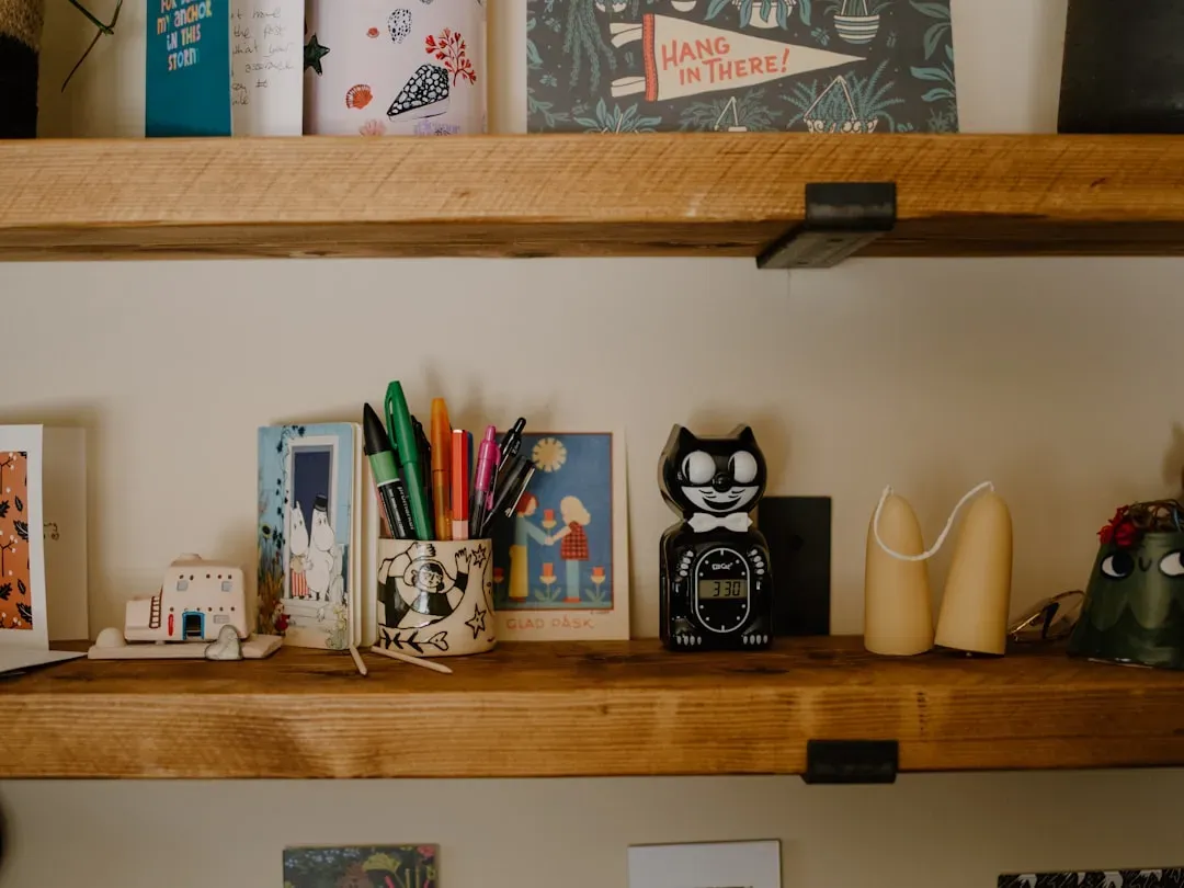 Display personal items and collected objects (Image Credits: Unsplash)