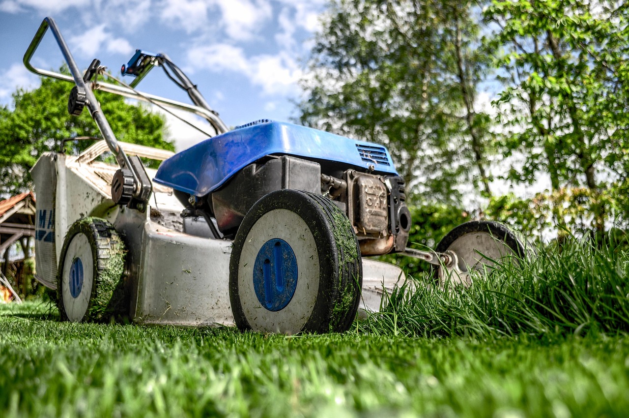 Power Tools and Garden Tools (image credits: pixabay)