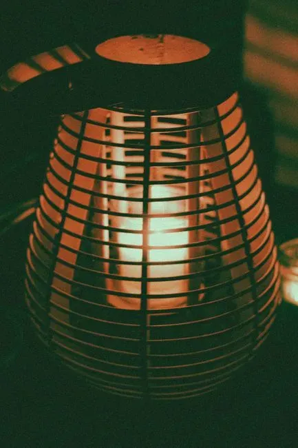 Light, Color, and the Mood They Create (Image Credits: Pexels)