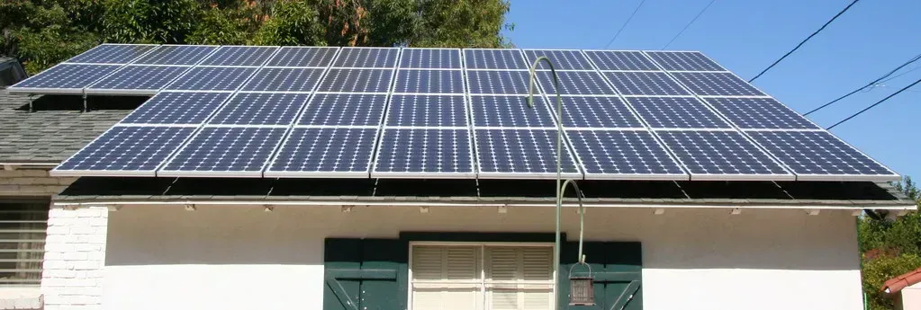 5. The Home Has Energy Efficiency Features Built In (Image Credits: Flickr)
