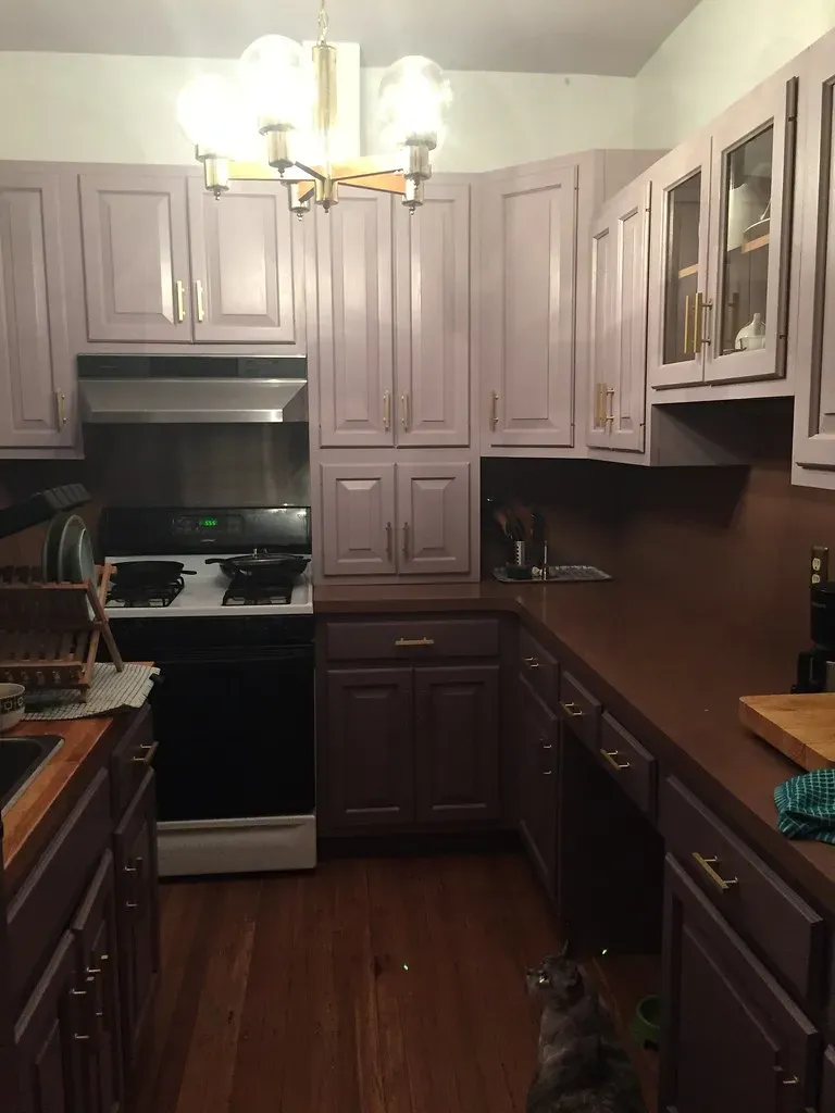 Swap Out the Cabinet Hardware First (goodiesfirst, Flickr, CC BY 2.0)