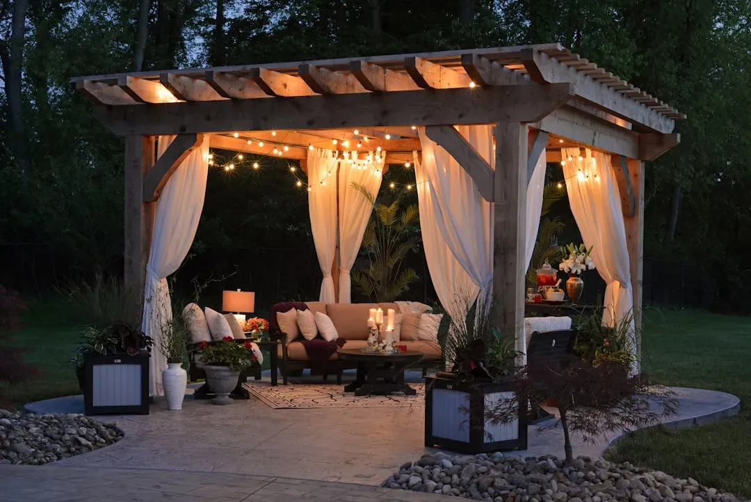 Shade structures that anchor the whole layout (Image Credits: Unsplash)