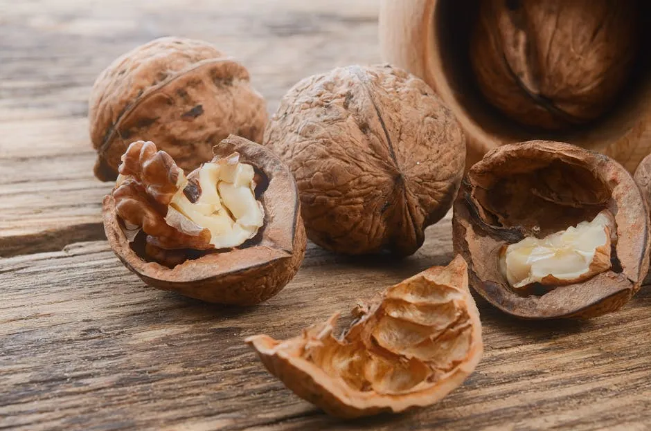 3. Walnuts: The Snack That Literally Looks Like a Brain (Image Credits: Pexels)
