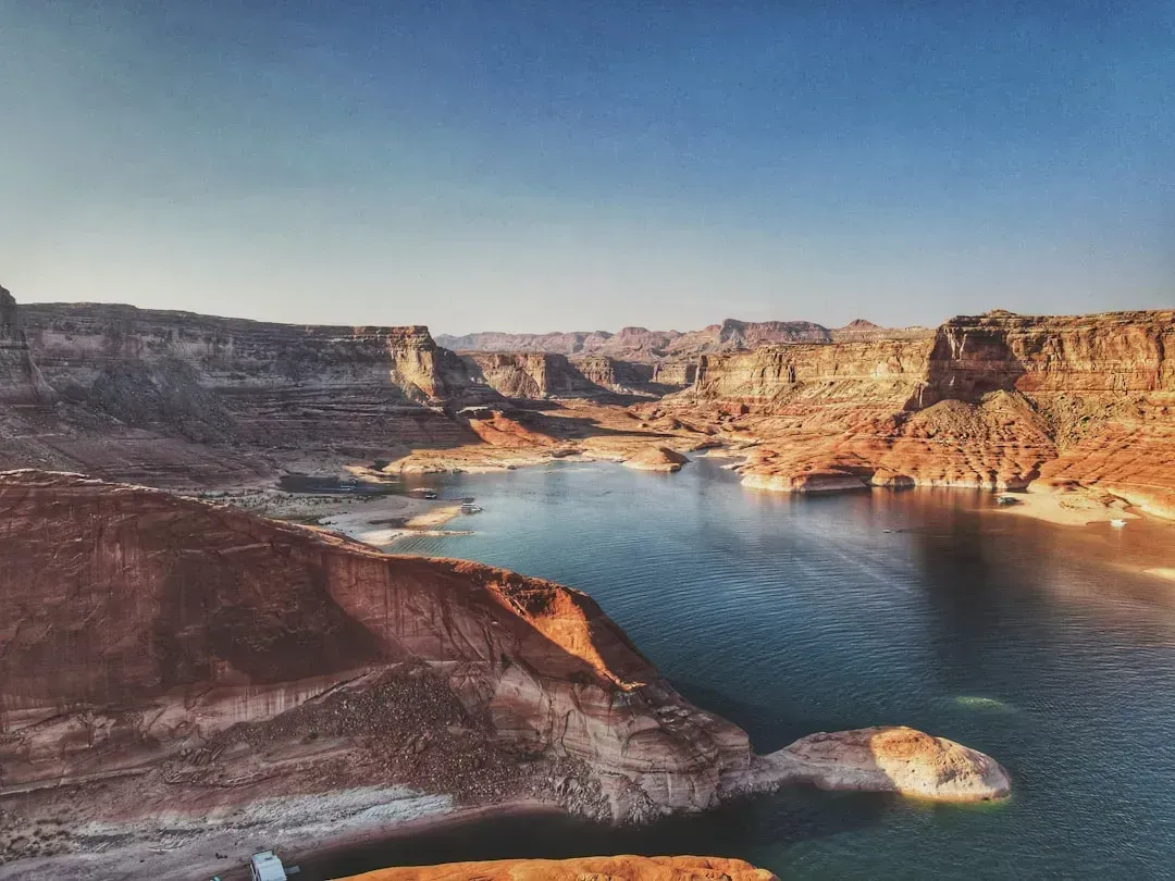 1957: the year both reservoirs recall (Image Credits: Unsplash)