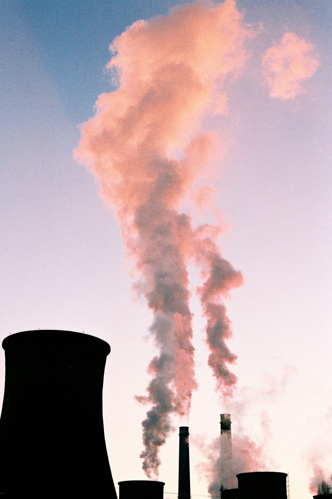 Policy Recommendations for Emission Reductions (image credits: unsplash)