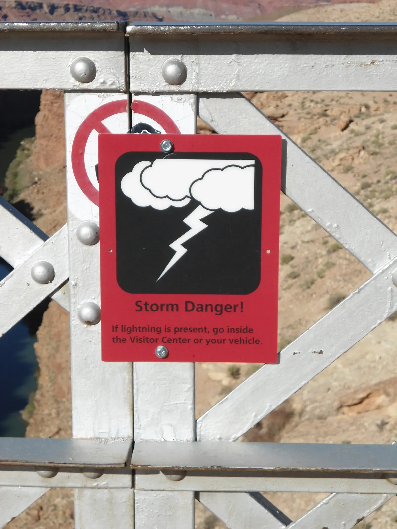 Calling a Forecast "Wrong" When the Storm Was Slightly Weaker Than Predicted (By Hänsel und Gretel, CC BY-SA 3.0)