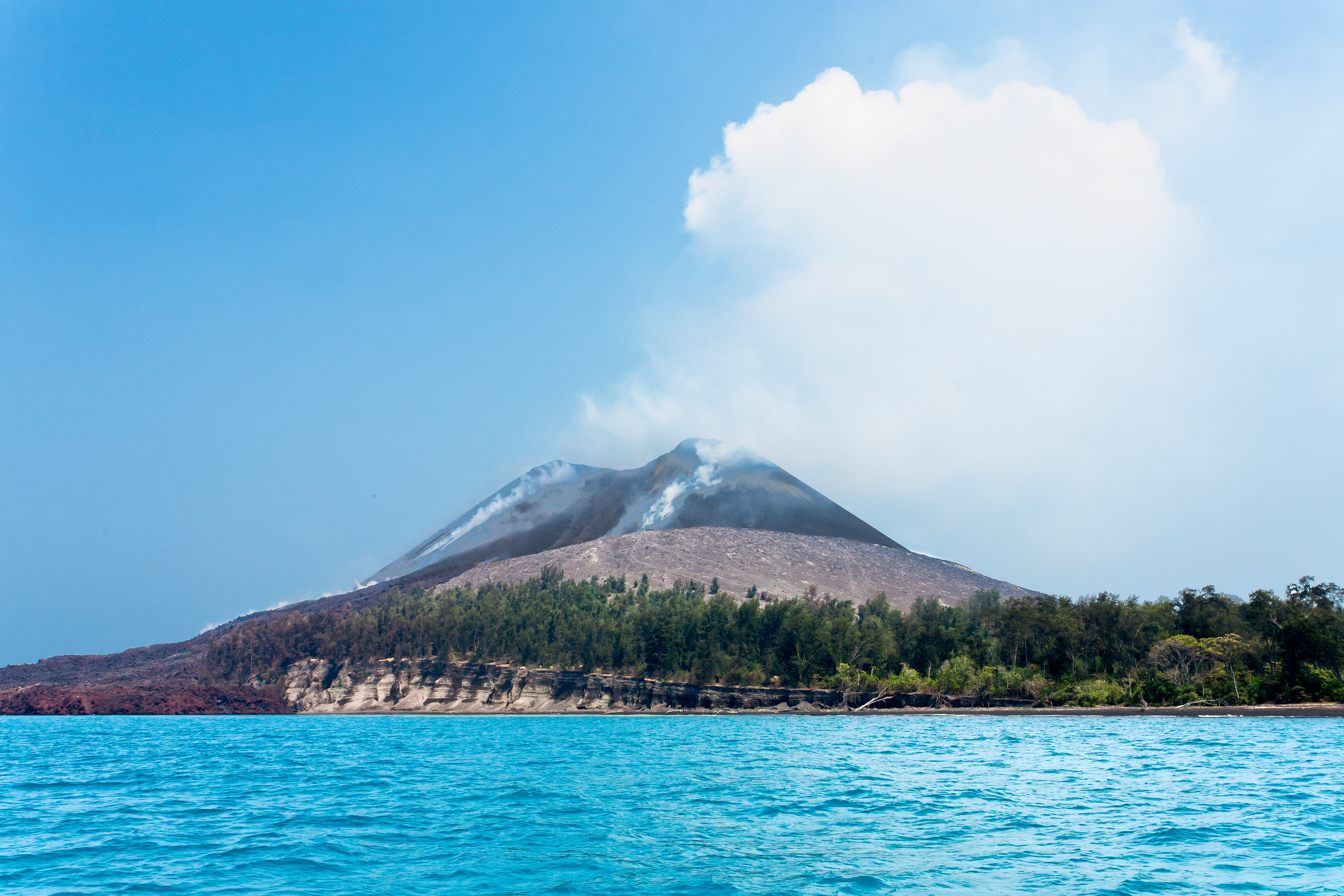 Legacy of Scientific Discovery and Climate Understanding (image credits: By Uprising, CC BY-SA 3.0, https://commons.wikimedia.org/w/index.php?curid=26994234)