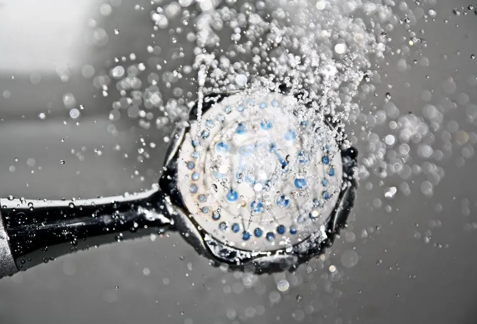 Faucet aerators and low-flow showerheads (Image Credits: Pexels)
