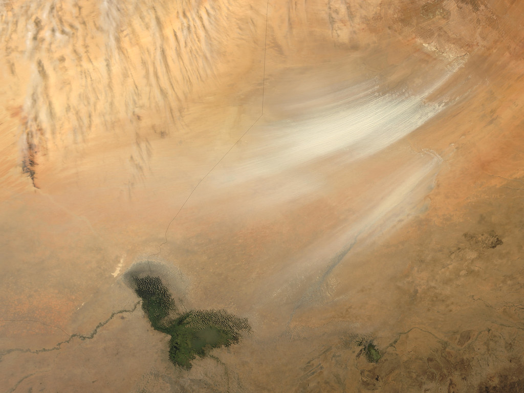 The Bodélé Depression - Dust Factory of the World (image credits: flickr)