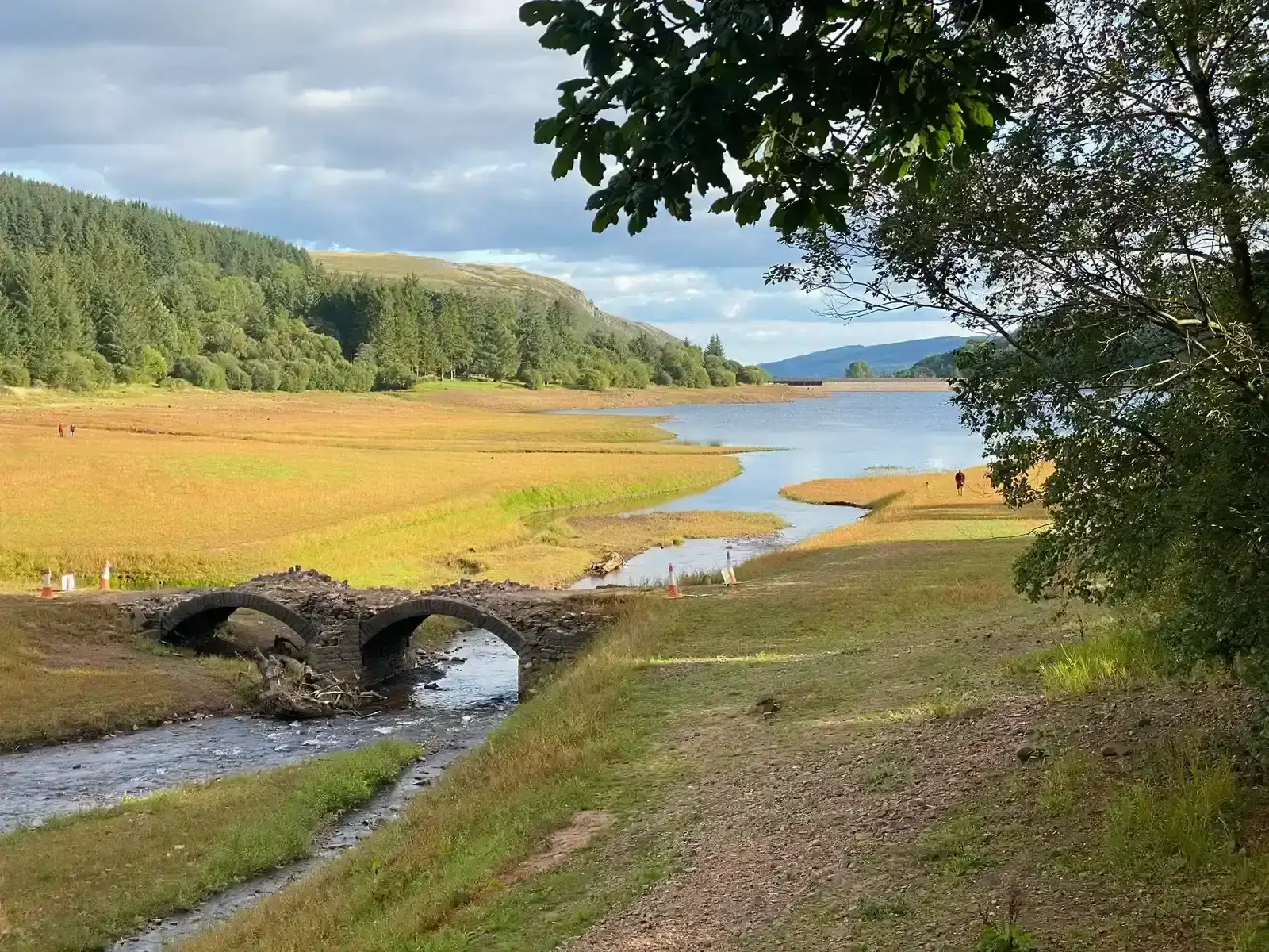 4. Purchased water rights don't guarantee protection in a severe shortage (From geograph.org.uk, CC BY-SA 2.0)