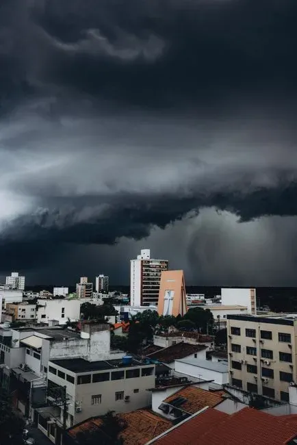 Weather and Climate Are Not the Same Thing (Image Credits: Pexels)