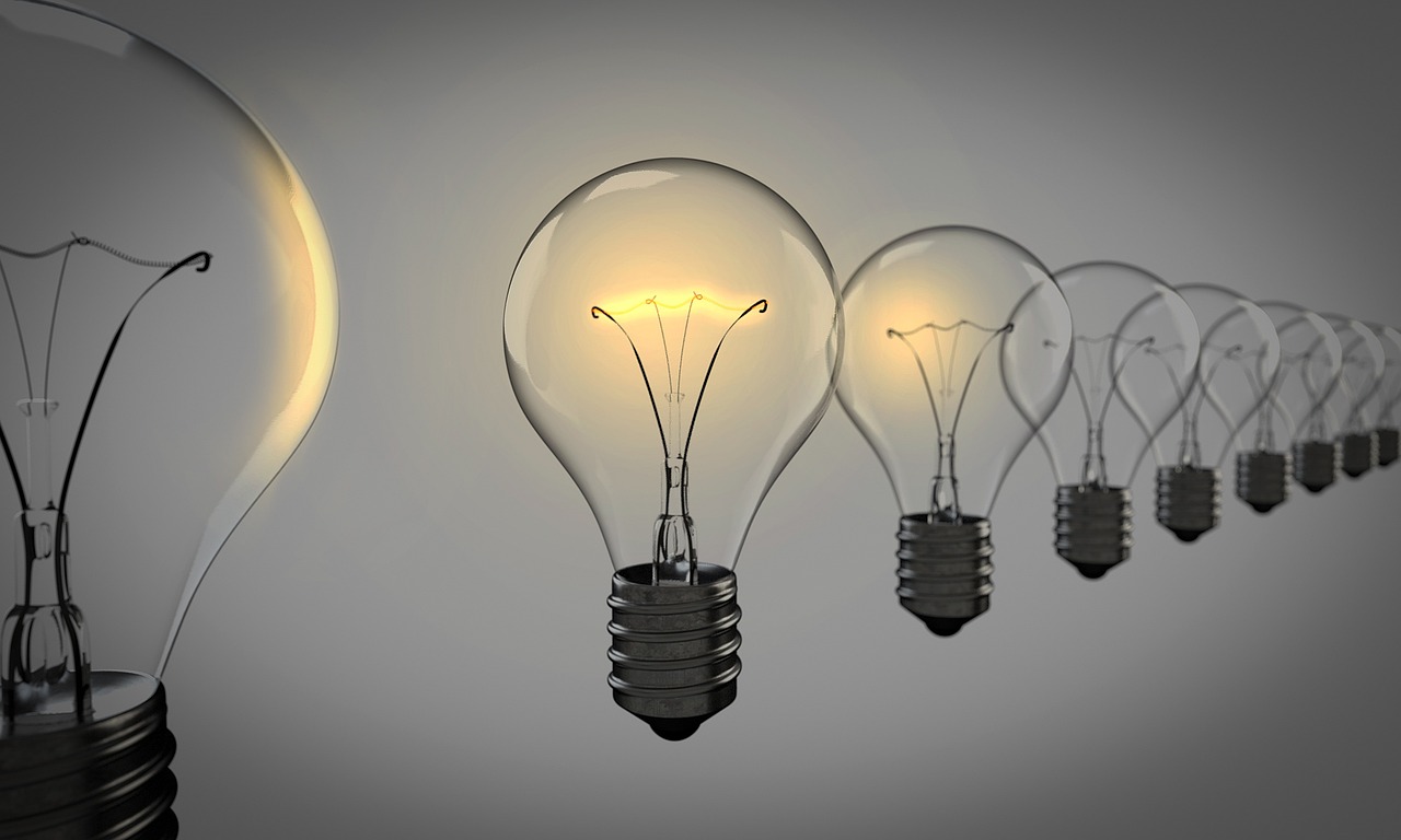 Technological Innovation: Hope or Hype? (image credits: pixabay)