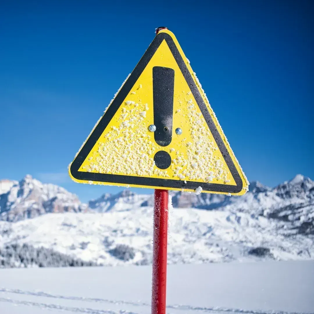 Hypothermia's Quiet, Dangerous Creep (Image Credits: Unsplash)