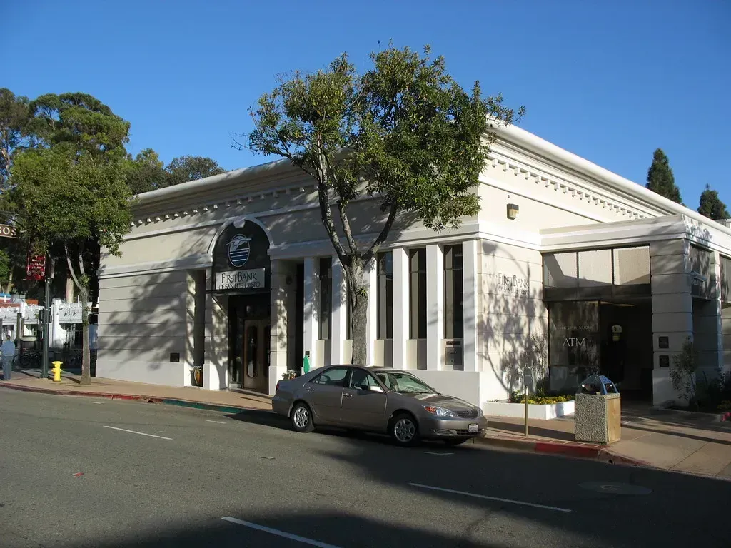 9. San Luis Obispo, California: Small City, Outsized Climate Reputation (teofilo, Flickr, CC BY 2.0)