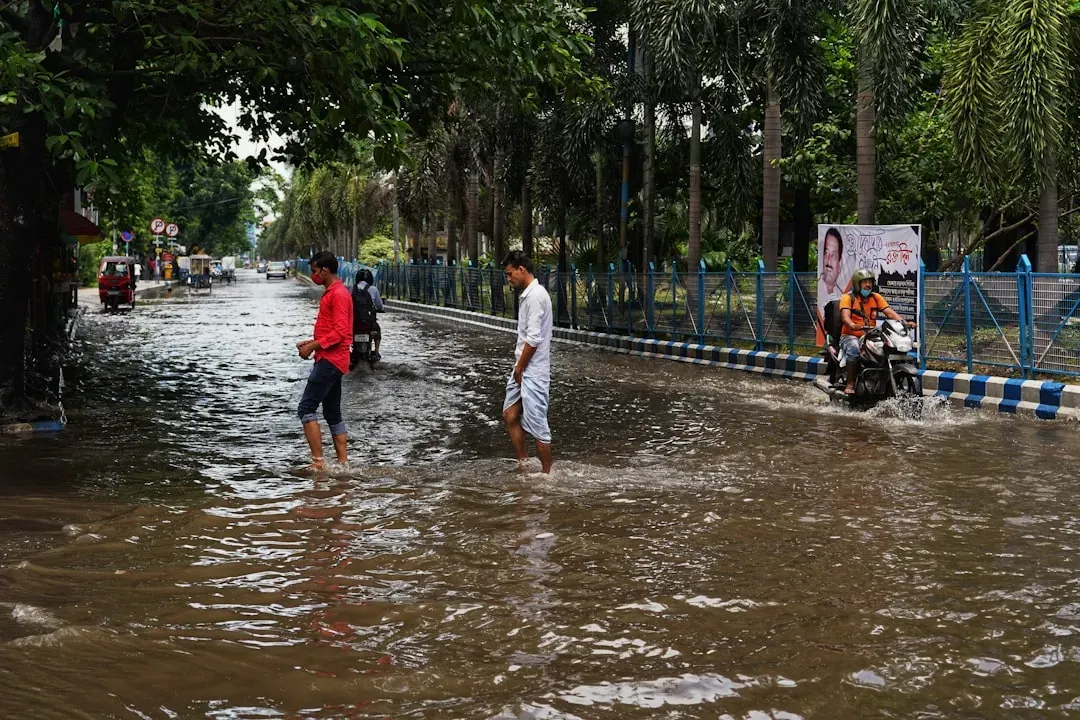 South Asia's Megacities: Kolkata, Mumbai, and the Coastal Flood Crisis (Image Credits: Unsplash)