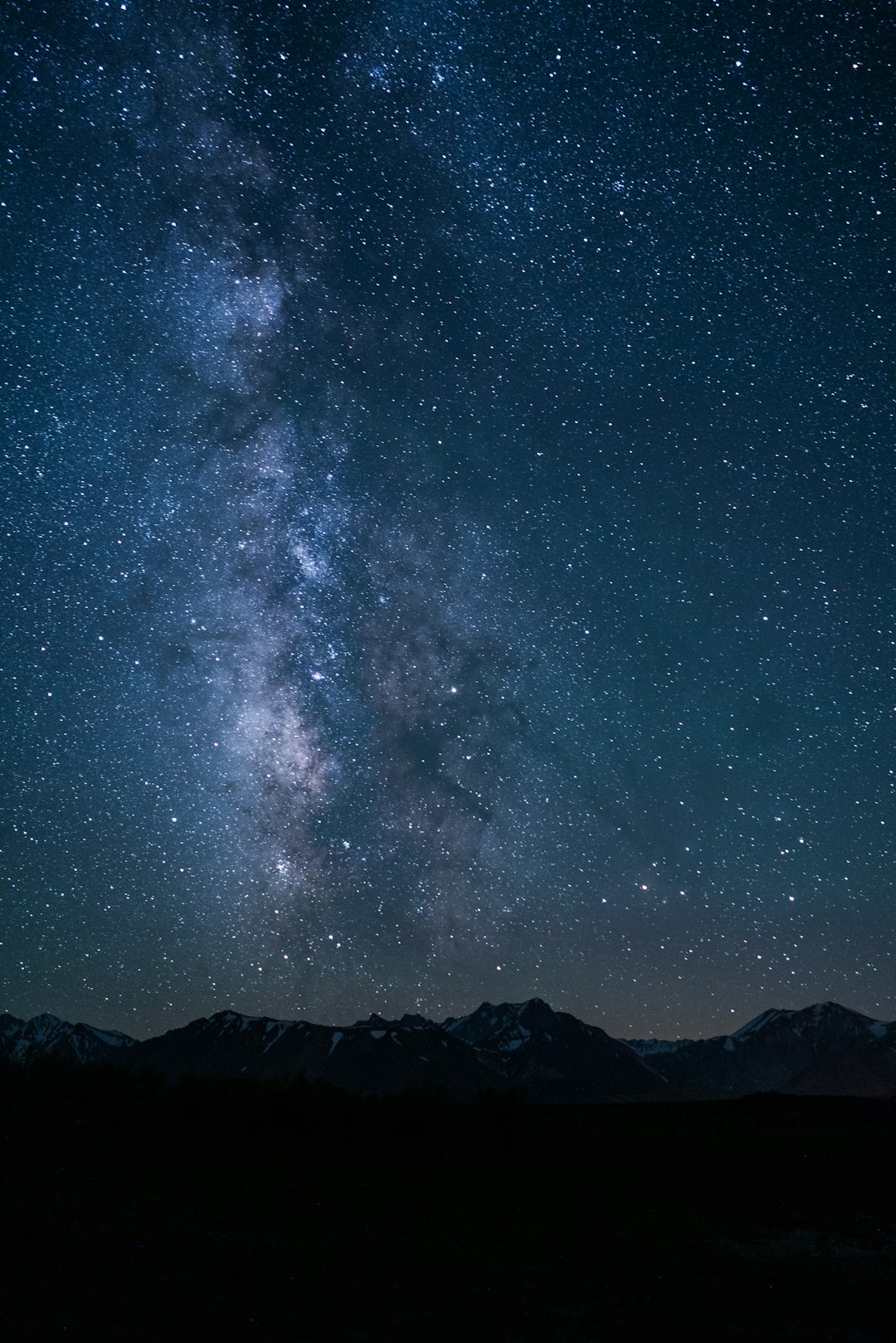 Stars Actually Twinkle in Space (image credits: unsplash)