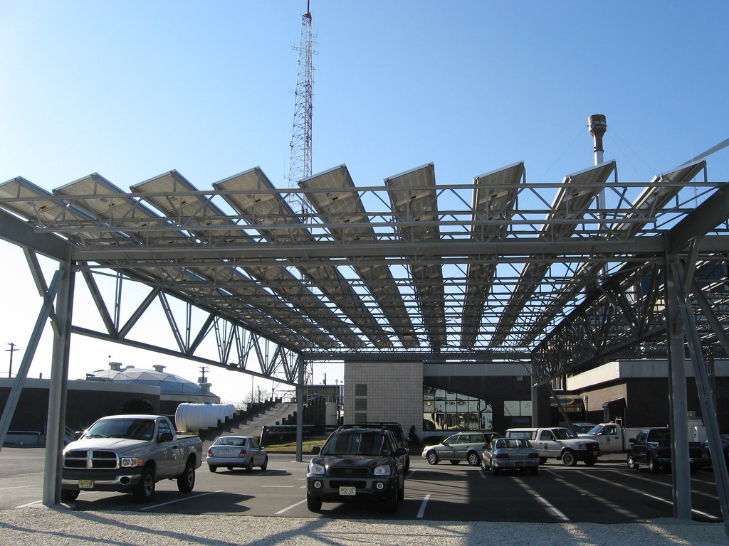 New Jersey Surprises as Northeast Solar Leader (image credits: flickr)