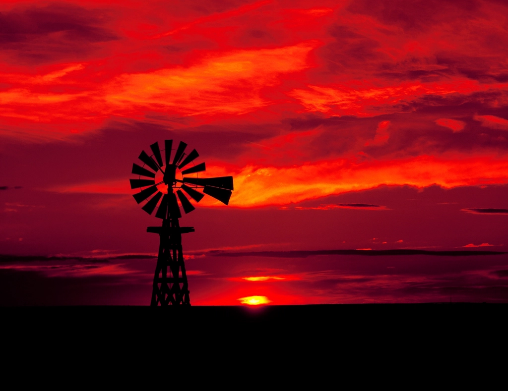 Colorado (image credits: rawpixel)