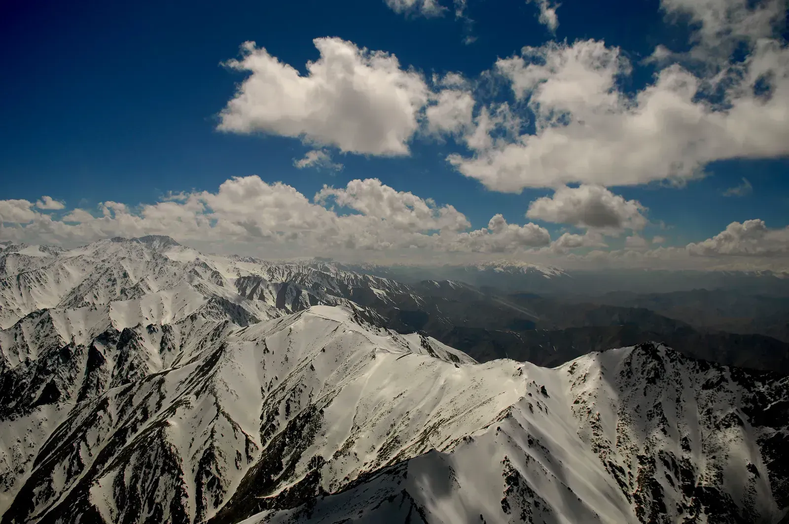 The Hindu Kush Himalaya (By Master Sgt. Andy Dunaway, U.S. Air Force, Public domain)