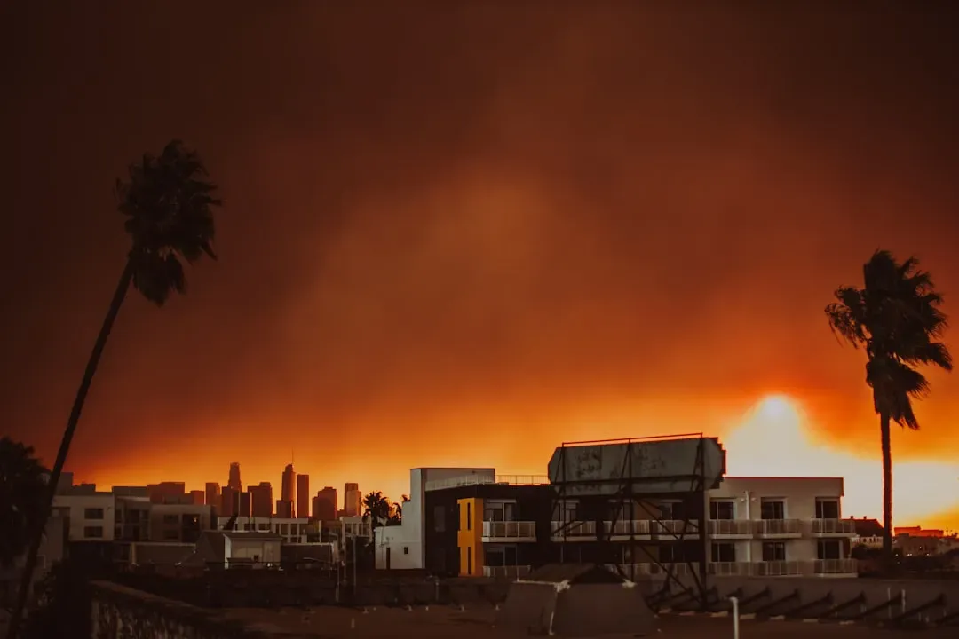 Los Angeles, California: Wildfire Smoke and Disaster Risk (Image Credits: Unsplash)