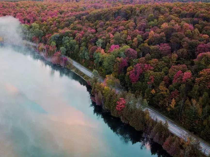 3. Boyne Falls, Michigan (Image Credits: Pexels)