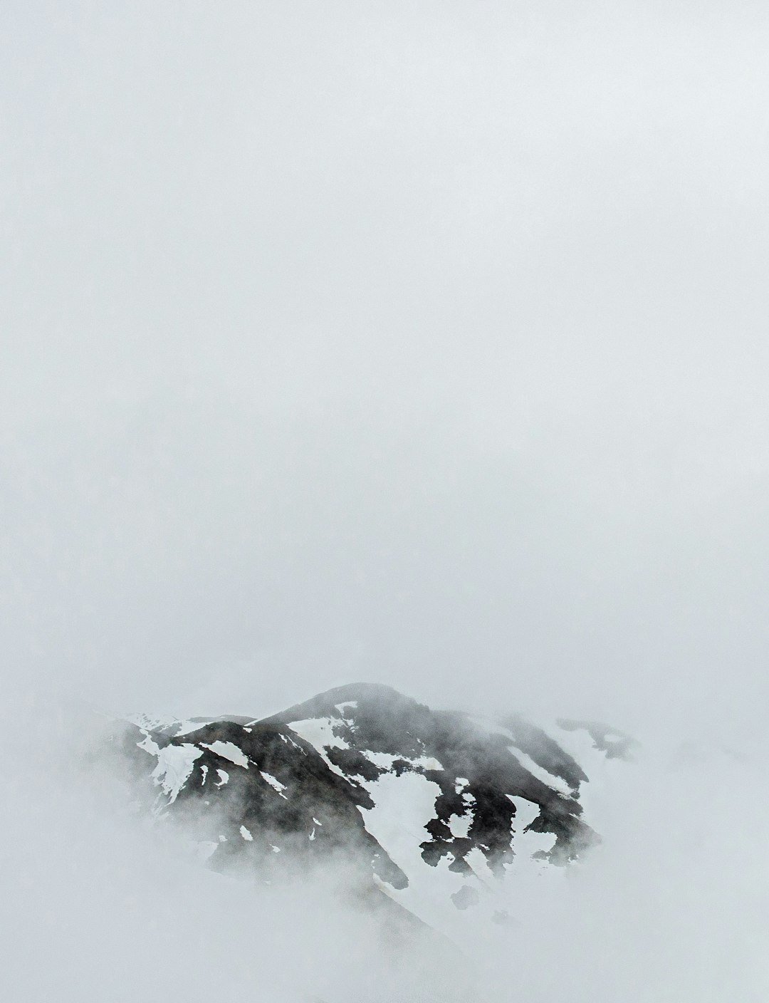 Alaska – The Undisputed Snow Champion (image credits: unsplash)