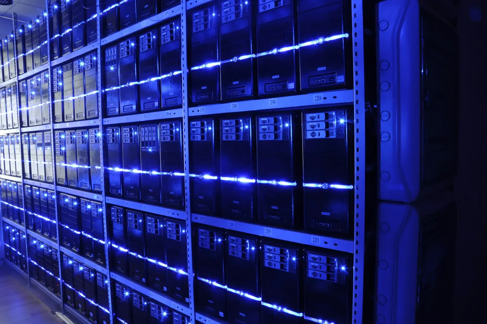 Data centers and a new frontier of water secrecy (Self-photographed, CC BY-SA 3.0)