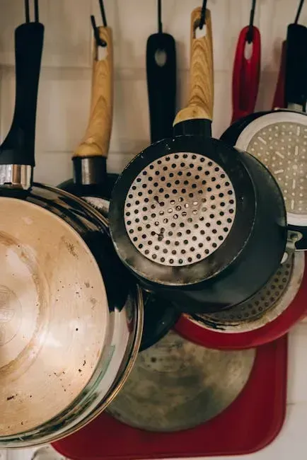 2. Traditional Nonstick Cookware (Image Credits: Pexels)
