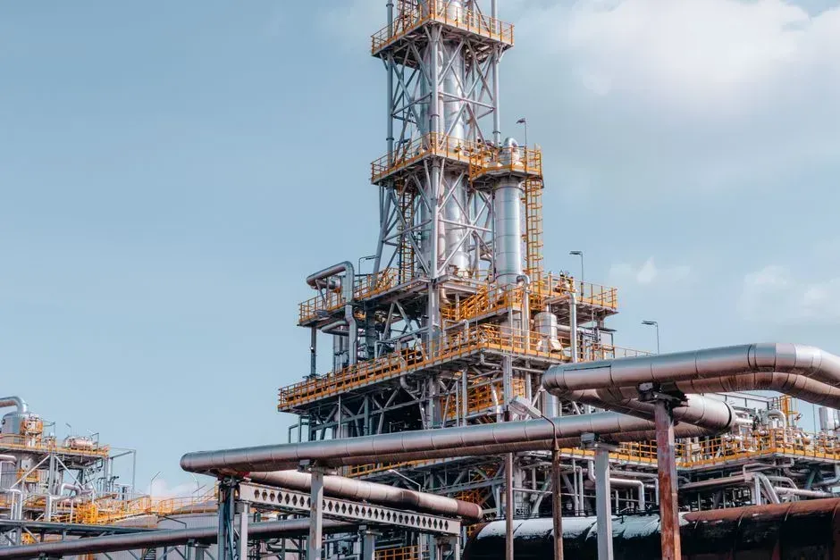 7. United Arab Emirates - growth built on fossil fuels (Image Credits: Pexels)