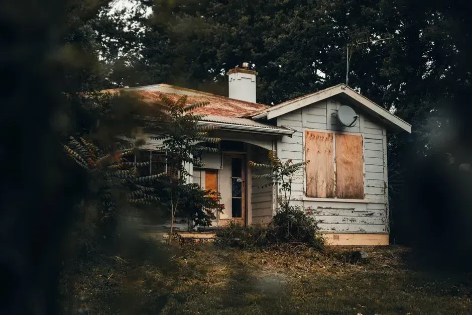 Vacant versus unoccupied is a real distinction (Image Credits: Pexels)