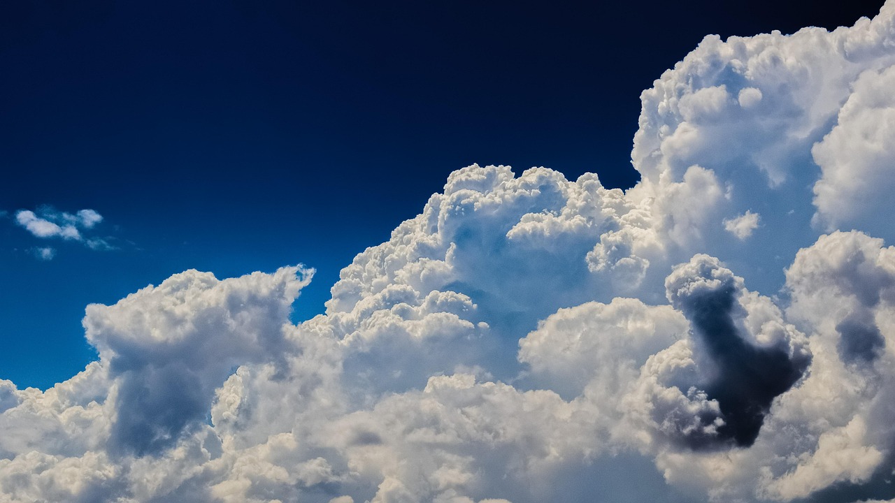 Cumulus Clouds: The Cotton Ball Clouds (image credits: pixabay)