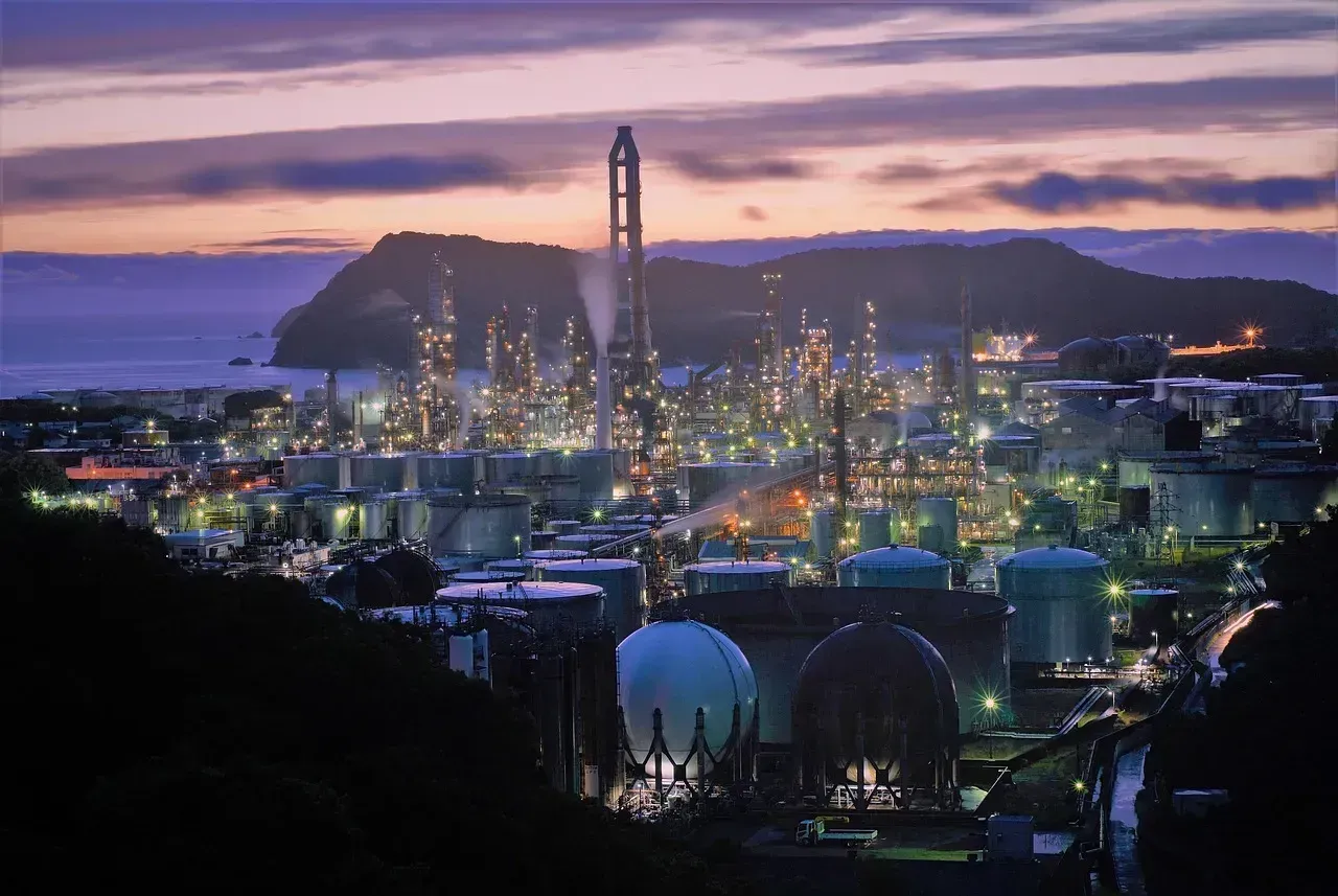The sheer number of sectors covered (Image Credits: Pixabay)