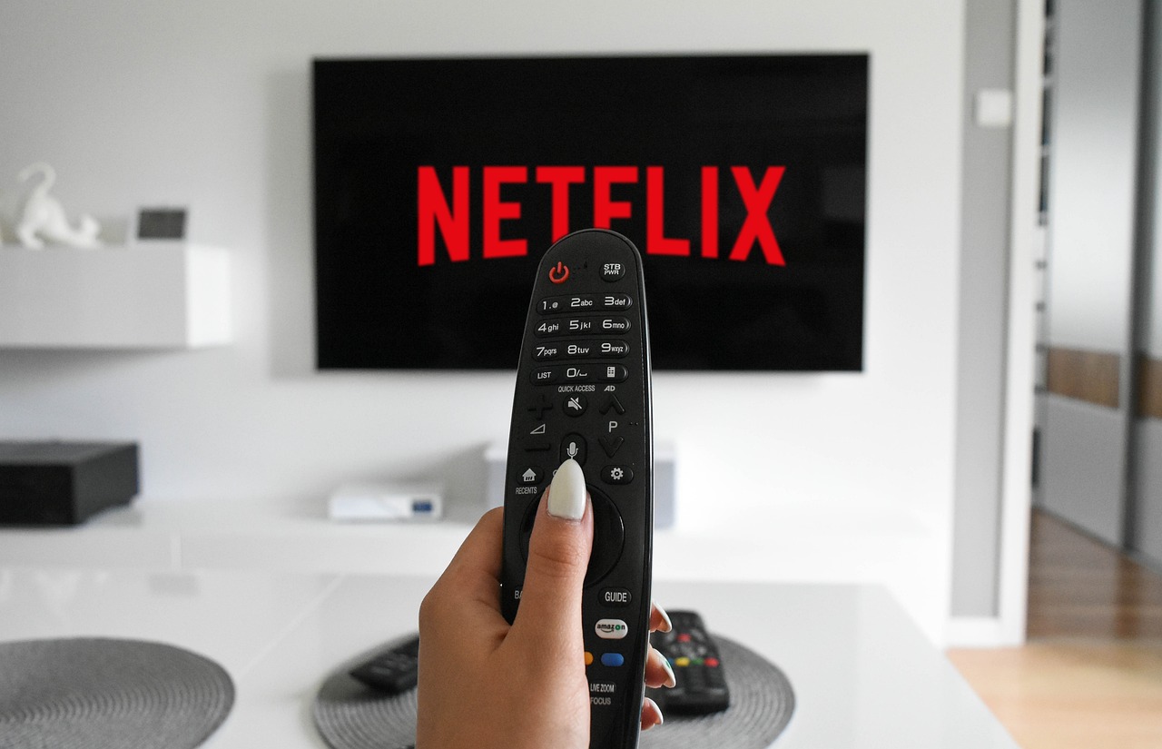 Streaming Platforms Amplify the Message (image credits: pixabay)