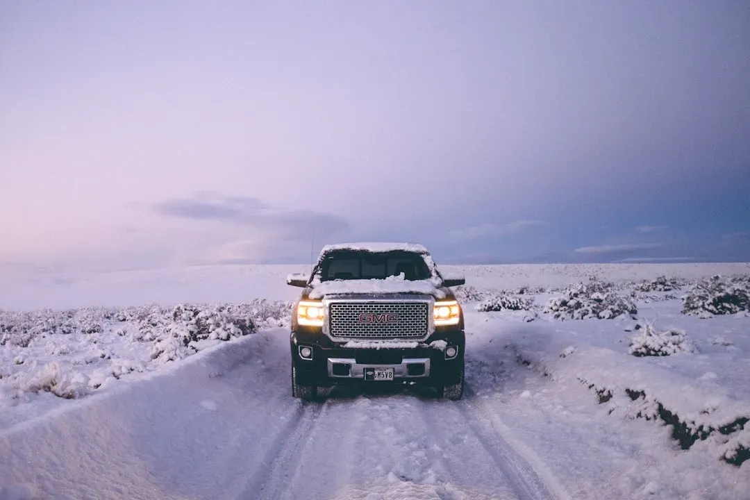 2. Trusting Four-Wheel Drive Too Much on Ice (Image Credits: Unsplash)
