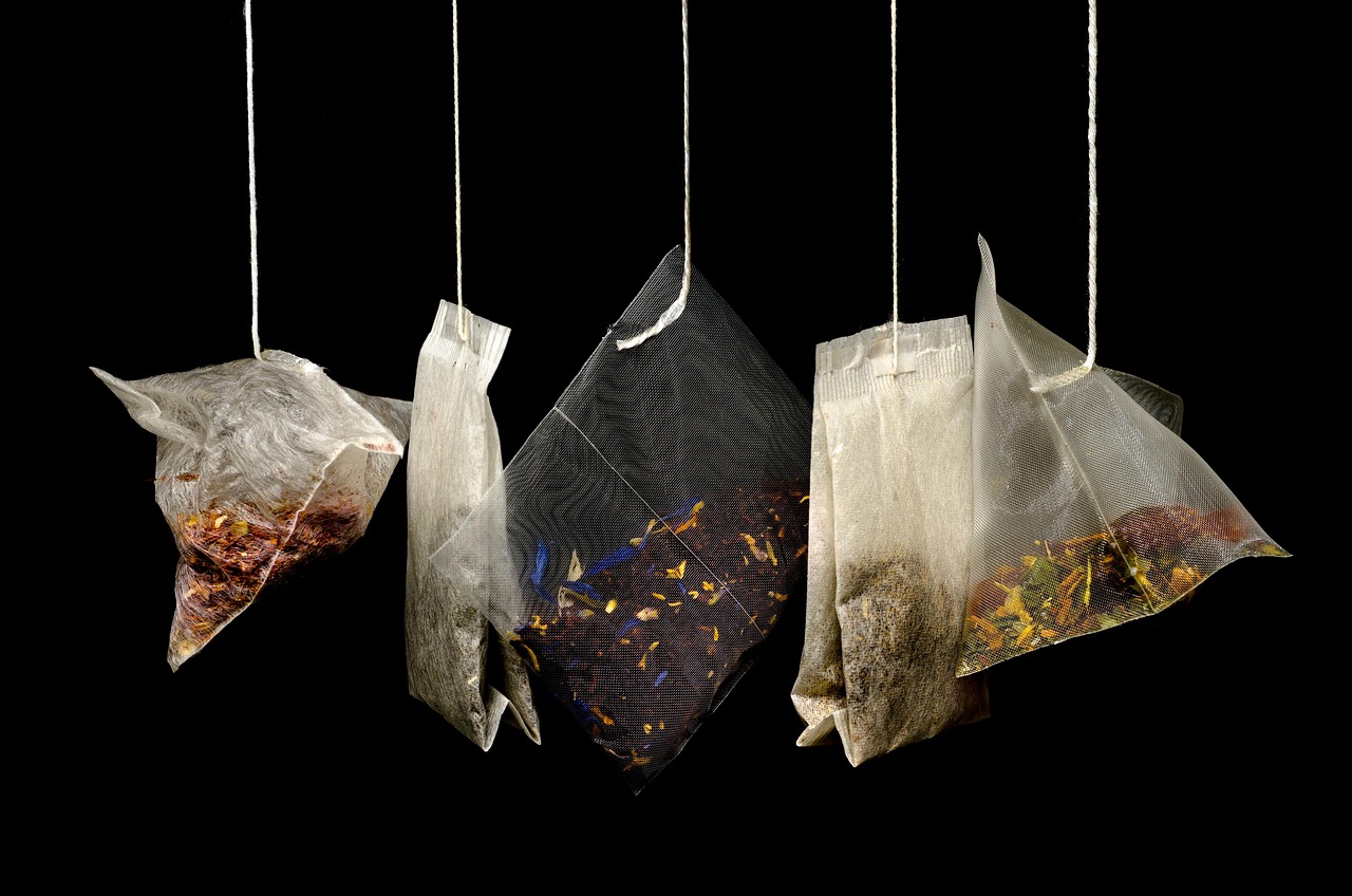 Tea Bags Release Billions of Microplastics Into Your Cup (image credits: pixabay)
