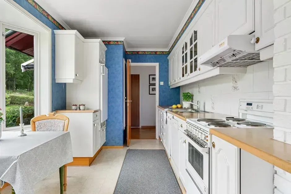9. Detached or separated kitchens to keep cooking heat outside (Image Credits: Gallery Image)