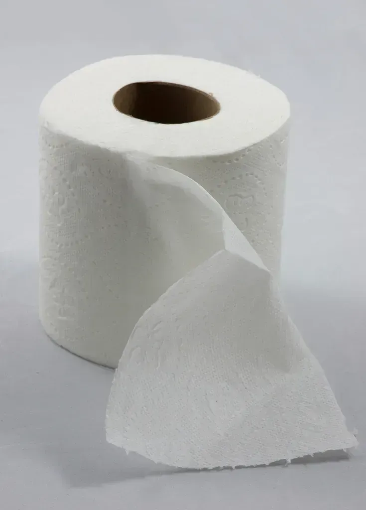 3. Disposable Paper Towels (Image Credits: Rawpixel)