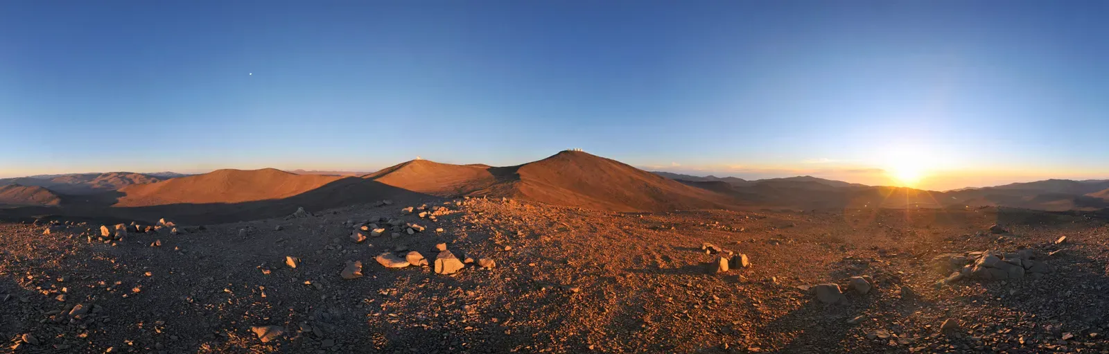 7. Seasonal sun angle and axial tilt exposure (By ESO/S. Brunier, CC BY 4.0)