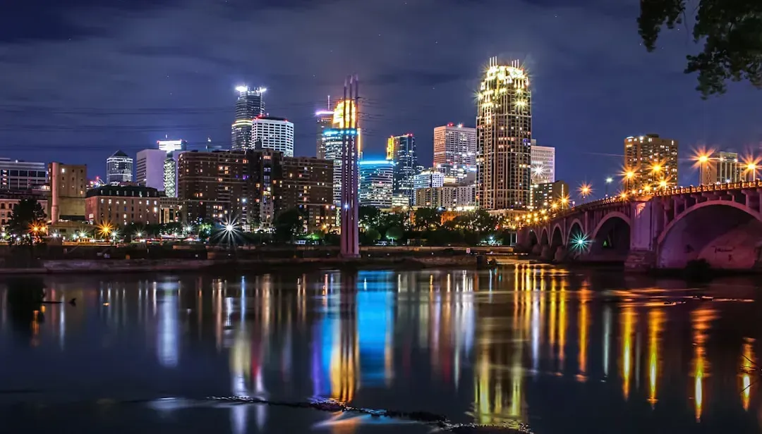 Minneapolis, Minnesota: Green Infrastructure as a Long Game (Image Credits: Unsplash)