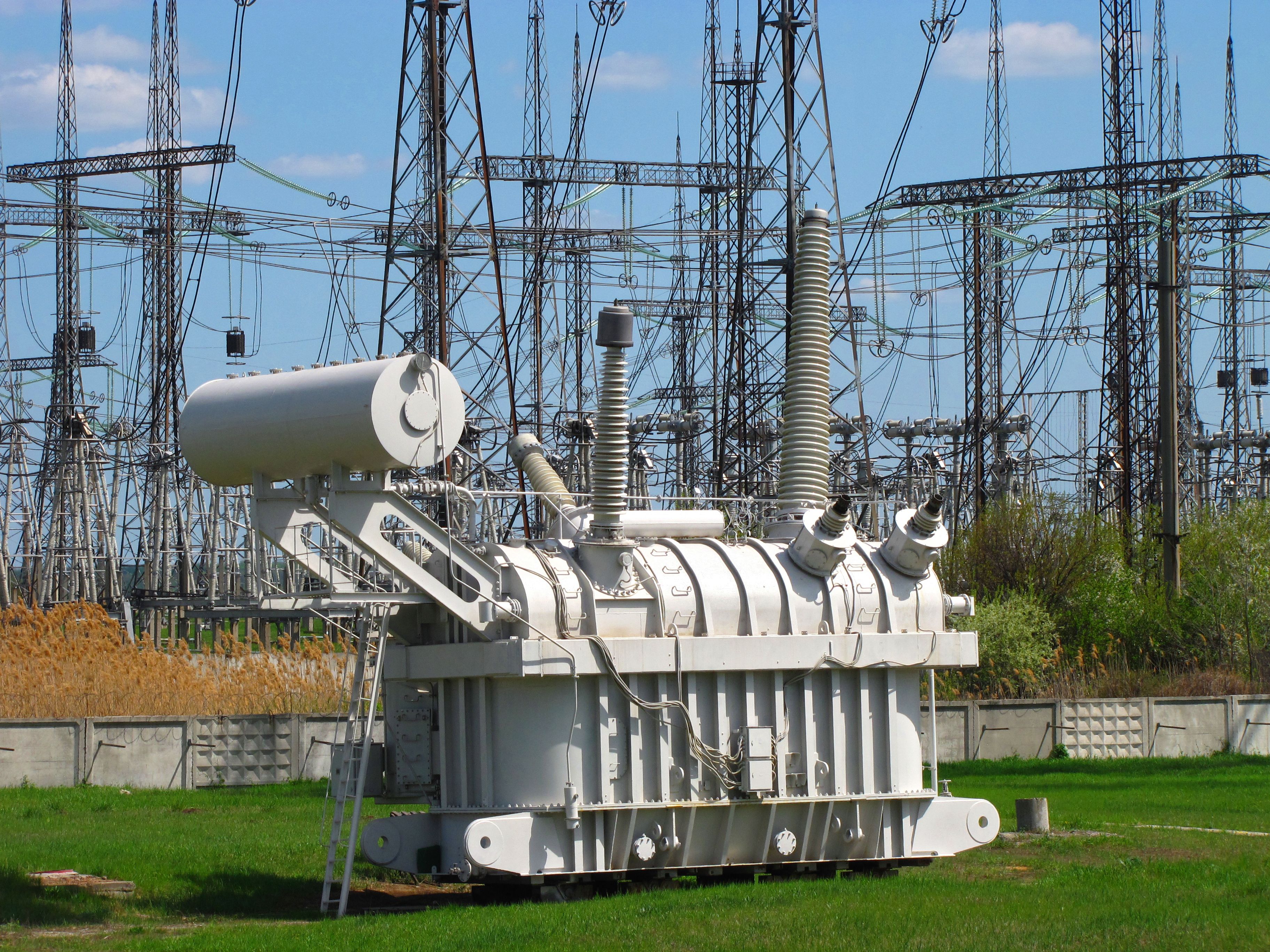 Transformers: The Grid’s Weakest Link (image credits: wikimedia)