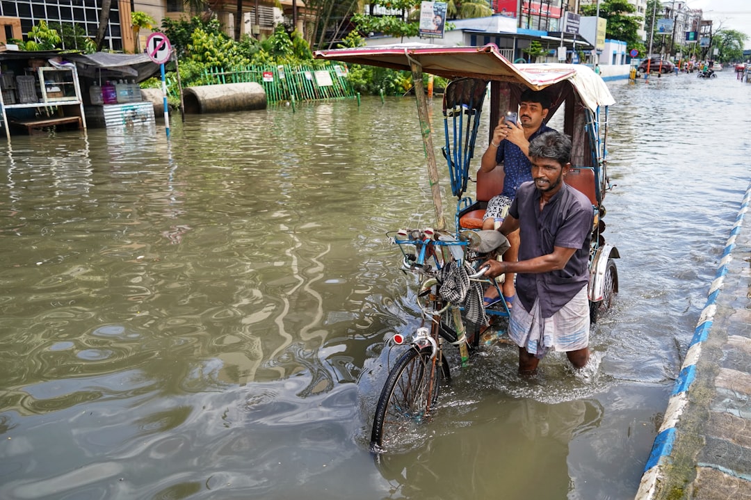 The Rising Tide of Urban Flooding (image credits: unsplash)