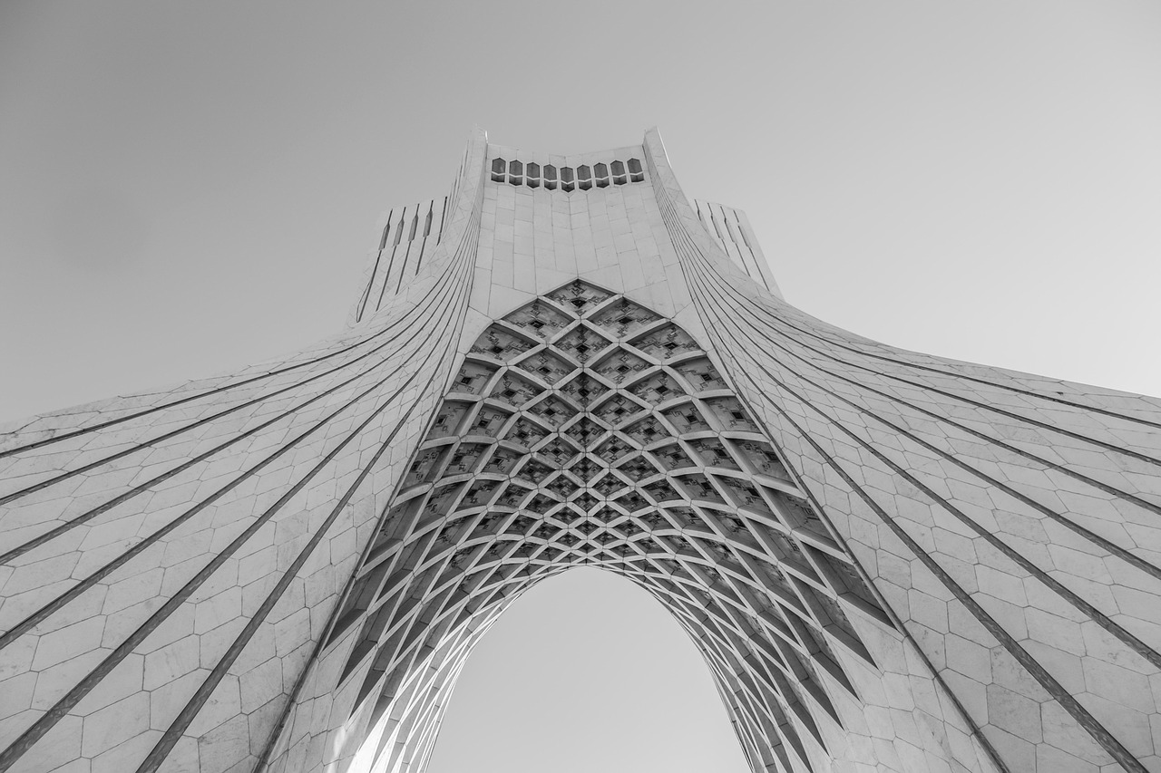 Tehran Nears ‘Day Zero’ (image credits: pixabay)