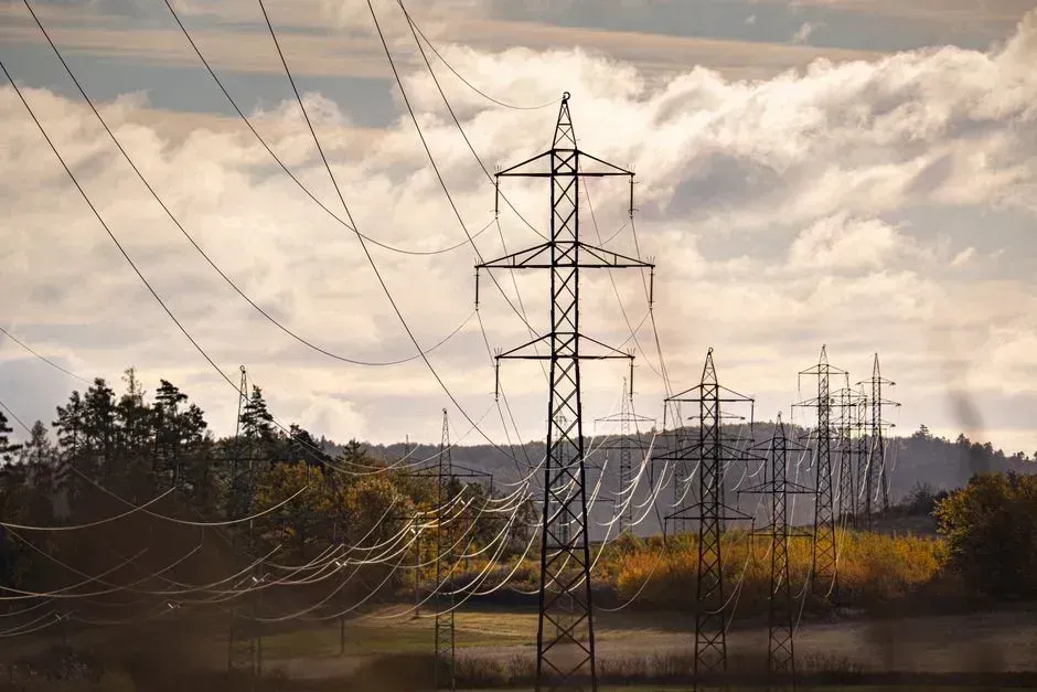 Fast growing suburbs outpacing the grid (Image Credits: Pexels)
